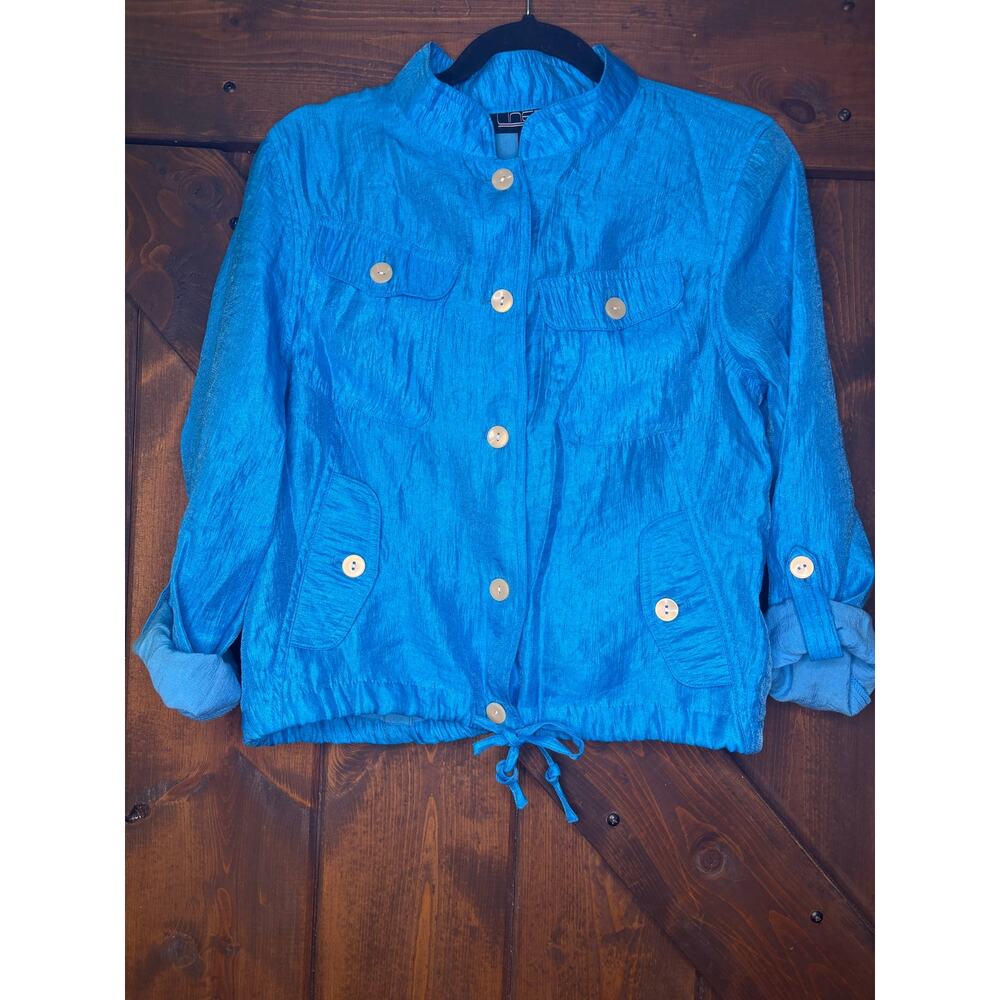 Linear women’s medium shiny Cropped Drawstring
Shirt Jacket